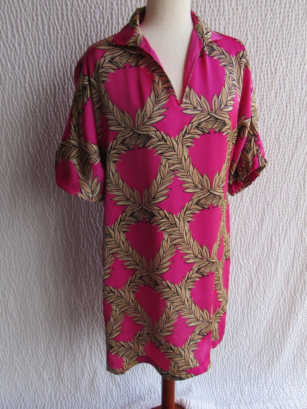 Emily McCarthy Dress M Pink Short Puff Sleeve Lined